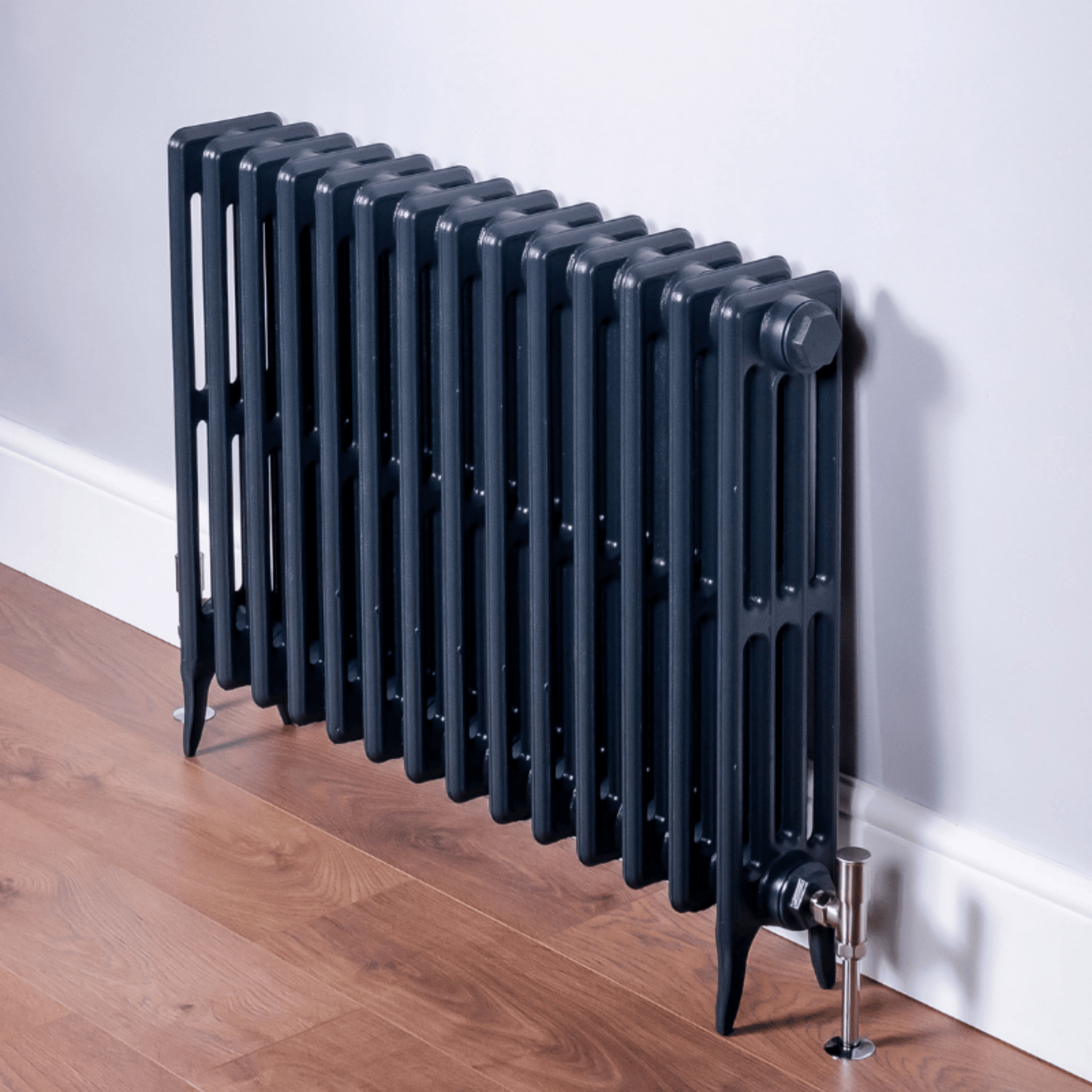 DQ Hawkshaw 4 Column Cast Iron Radiator - 760mm x 1145mm - Anthracite (RAL 7016) - HAWK760/18-A